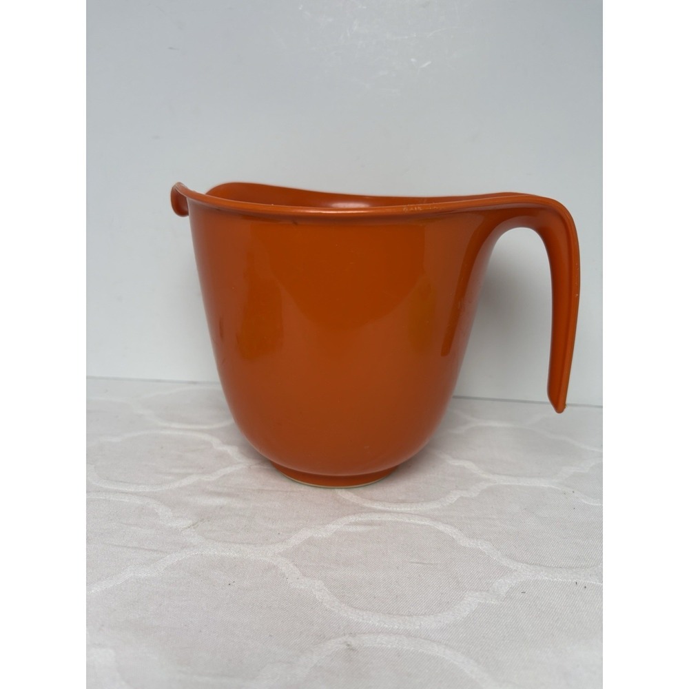 VTG Retro Rubbermaid 6 Cup Mix n Grip Batter Mixing Measuring Bowl Orange #2661